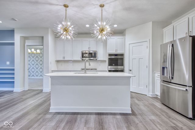 16645 Churning Way, Noblesville, IN 46060