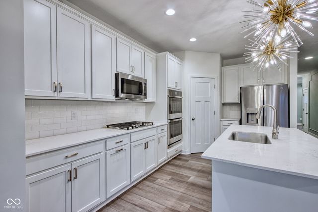 16645 Churning Way, Noblesville, IN 46060