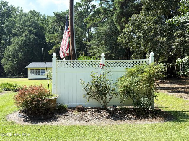 4271 Nc 99 Highway N, Pantego, NC 27860