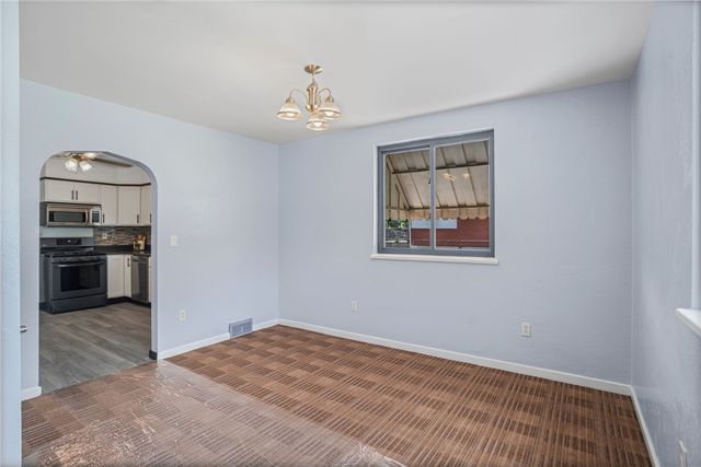 7872 Mount Carmel Road, Penn Hills, PA 15147