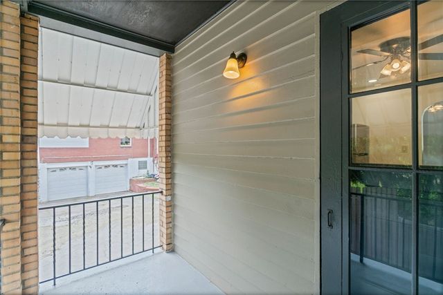 7872 Mount Carmel Road, Penn Hills, PA 15147