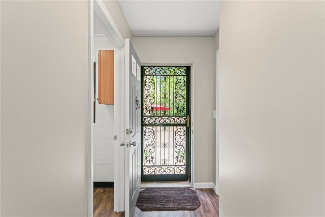 7872 Mount Carmel Road, Penn Hills, PA 15147