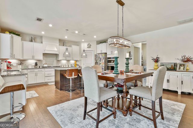 435 Park Haven Lane, Tyrone, GA 30290