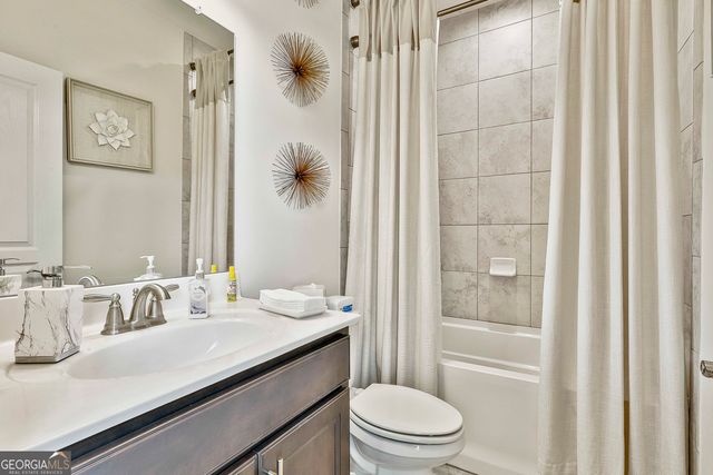 435 Park Haven Lane, Tyrone, GA 30290