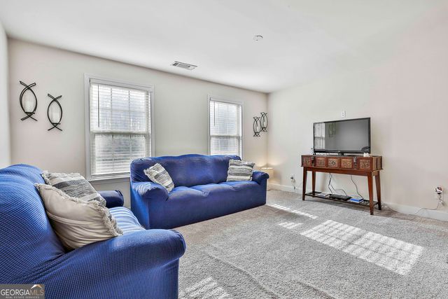 435 Park Haven Lane, Tyrone, GA 30290