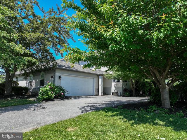 3 LAURELGATE PL, Millersville, PA 17551