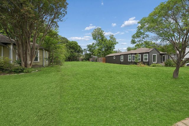 8819 Redondo Drive, Dallas, TX 75218