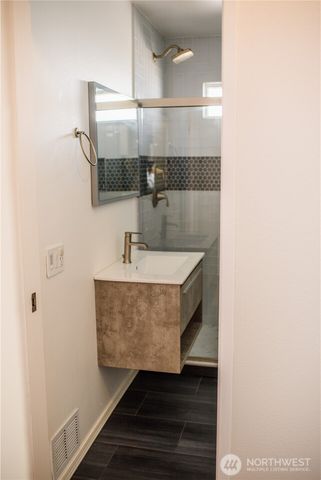 1218 N Ashland, East Wenatchee, WA 98802