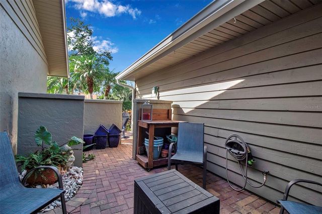 3410 AVENIDA MADERA B, Bradenton, FL 34210