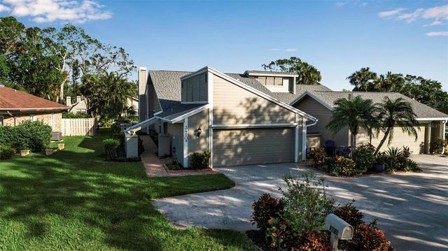 3410 AVENIDA MADERA B, Bradenton, FL 34210