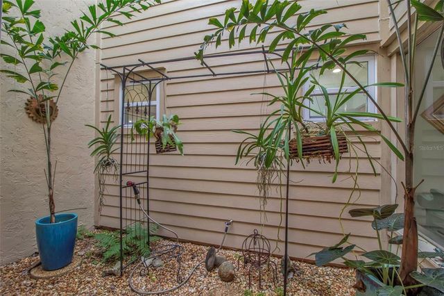 3410 AVENIDA MADERA B, Bradenton, FL 34210
