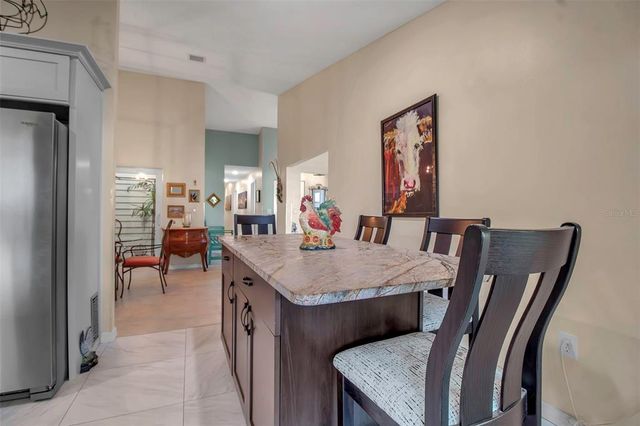 3410 AVENIDA MADERA B, Bradenton, FL 34210