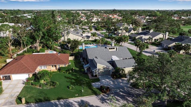 3410 AVENIDA MADERA B, Bradenton, FL 34210