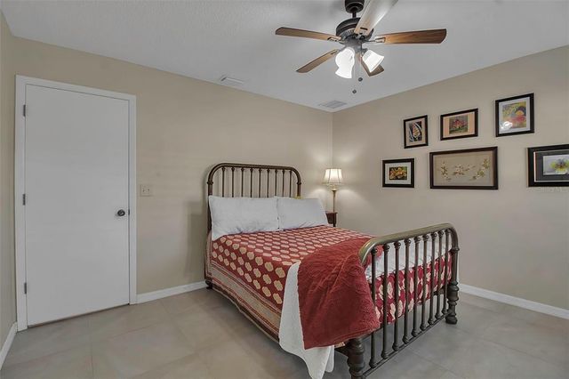 3410 AVENIDA MADERA B, Bradenton, FL 34210