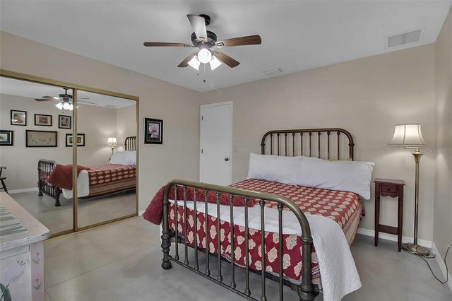 3410 AVENIDA MADERA B, Bradenton, FL 34210