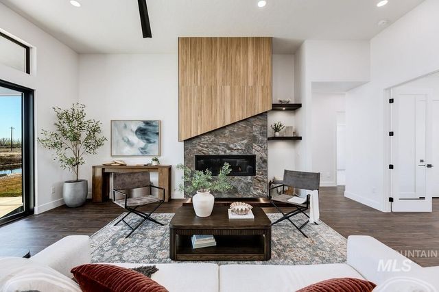 525 Founder Ave, Middleton, ID 83644