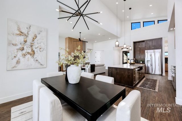 525 Founder Ave, Middleton, ID 83644