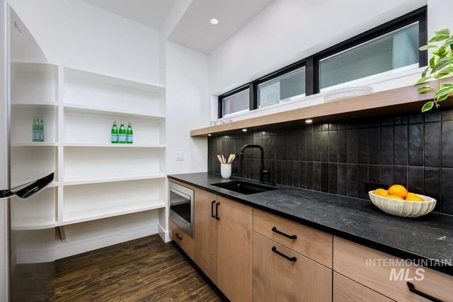 525 Founder Ave, Middleton, ID 83644