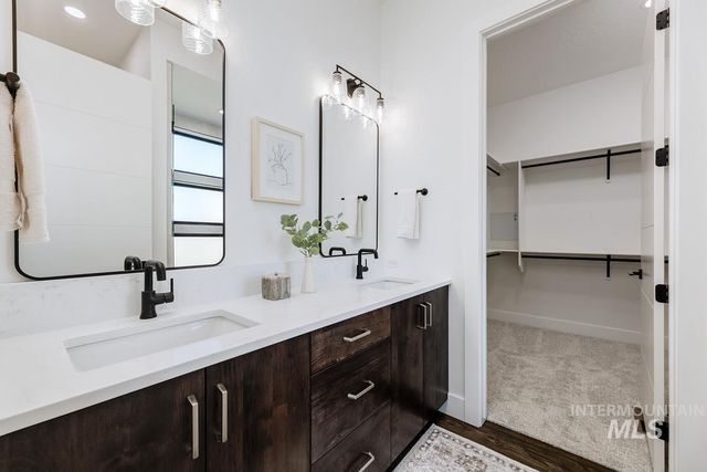 525 Founder Ave, Middleton, ID 83644