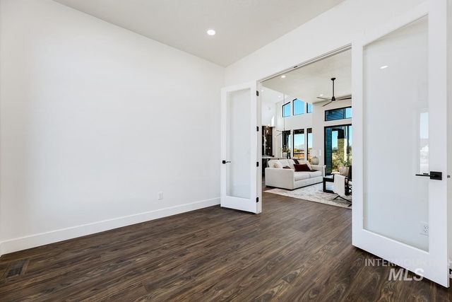 525 Founder Ave, Middleton, ID 83644