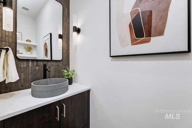 525 Founder Ave, Middleton, ID 83644