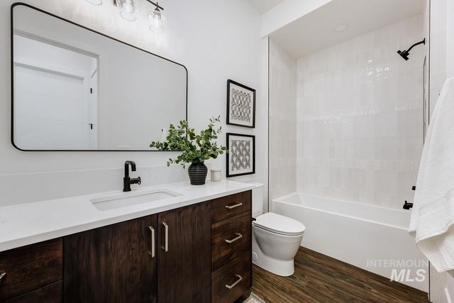 525 Founder Ave, Middleton, ID 83644