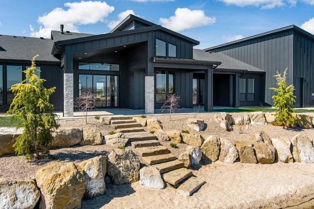 525 Founder Ave, Middleton, ID 83644