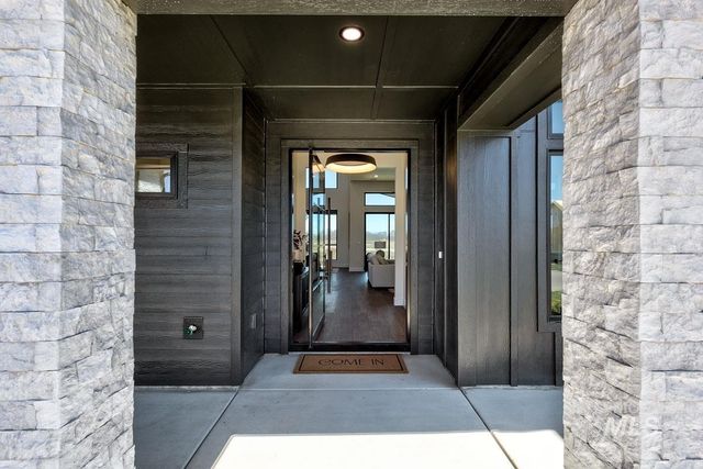 525 Founder Ave, Middleton, ID 83644