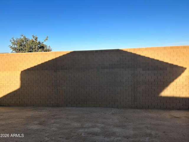 1263 N TOPAZ Trail, Coolidge, AZ 85128