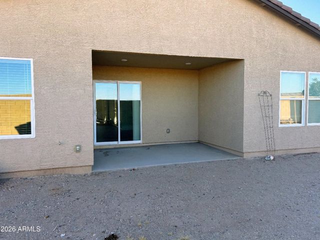 1263 N TOPAZ Trail, Coolidge, AZ 85128