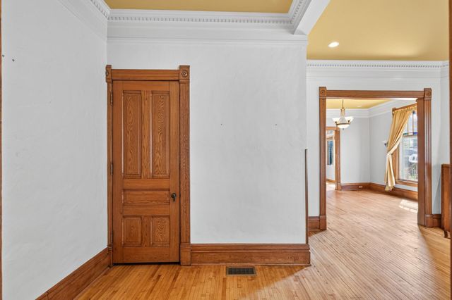 2735 Emerson Avenue S 1, Minneapolis, MN 55408