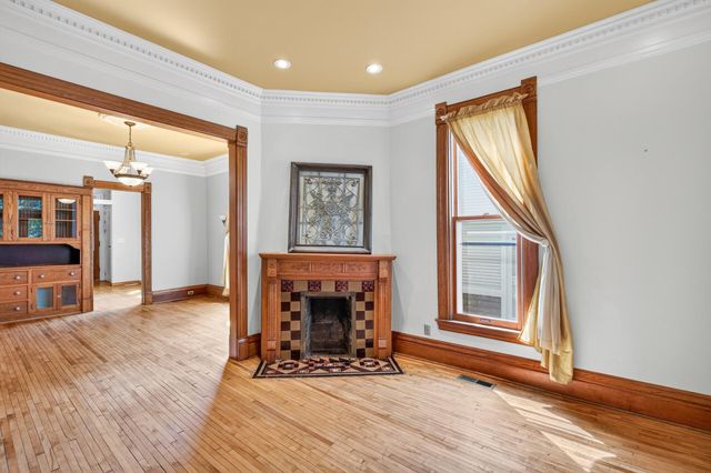 2735 Emerson Avenue S 1, Minneapolis, MN 55408