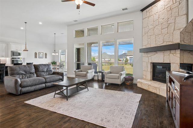 4532 Seney Drive, Rockwall, TX 75087