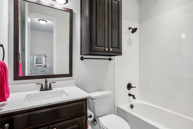 4532 Seney Drive, Rockwall, TX 75087