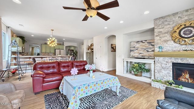 6282 Telehurst Drive, Sparks, NV 89436