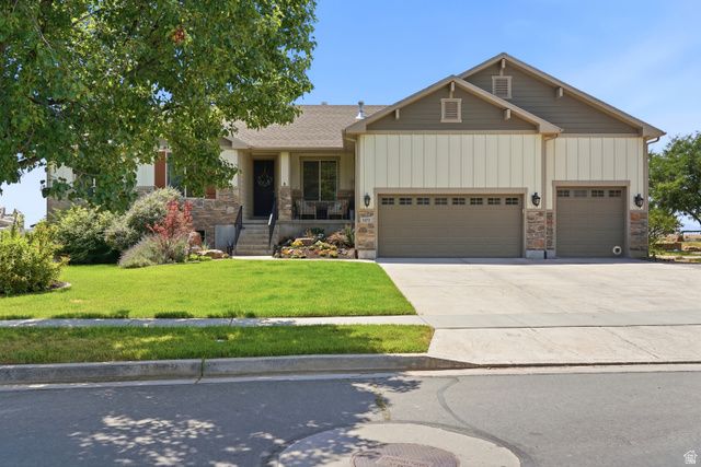 1672 EQUESTRIAN PARK WAY, Kaysville, UT 84037