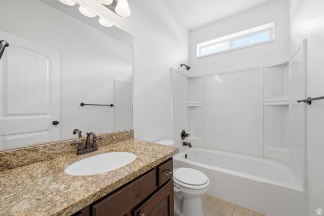 1672 EQUESTRIAN PARK WAY, Kaysville, UT 84037