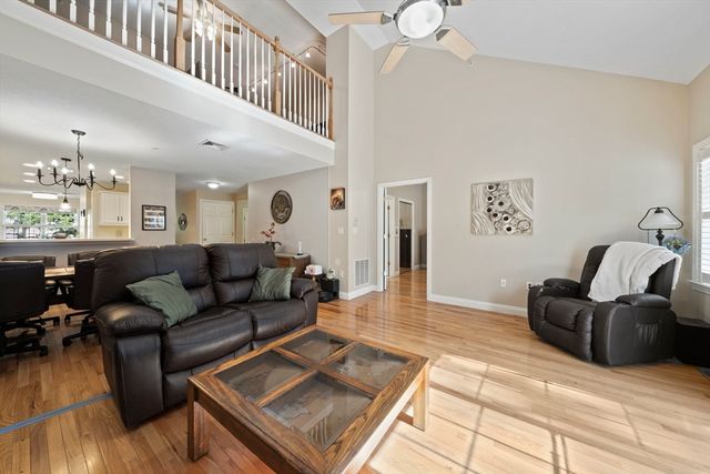 877 Auburnville Way A3, Whitman, MA 02382