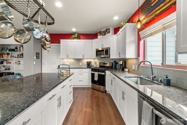 351 S Sergeant Street, Buckley, WA 98321