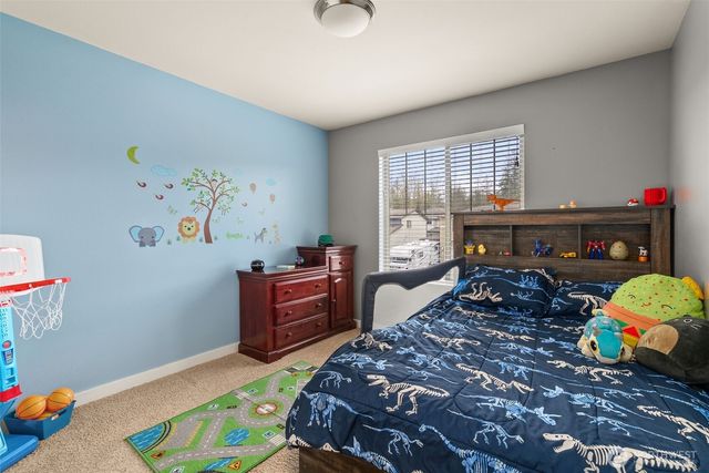 351 S Sergeant Street, Buckley, WA 98321