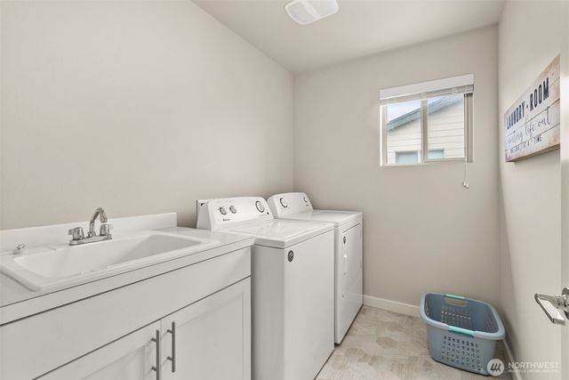 351 S Sergeant Street, Buckley, WA 98321