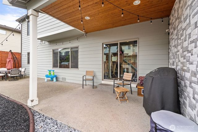 351 S Sergeant Street, Buckley, WA 98321