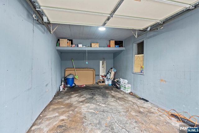 4 Banta Place, Bergenfield, NJ 07621