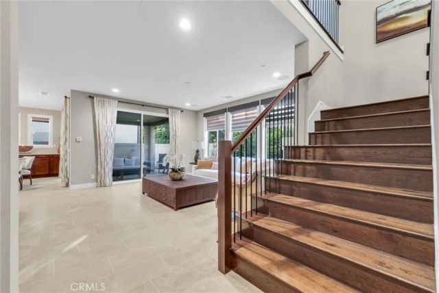 1164 Portola Oaks Dr, Lake Forest, CA 92610