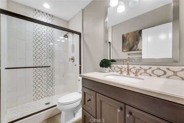 1164 Portola Oaks Dr, Lake Forest, CA 92610