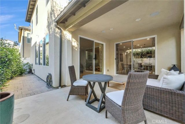 1164 Portola Oaks Dr, Lake Forest, CA 92610