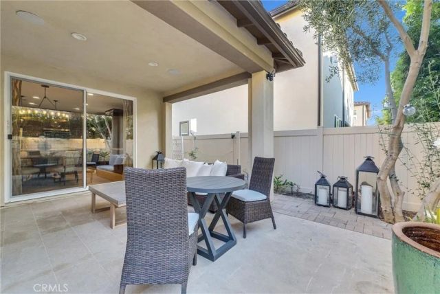 1164 Portola Oaks Dr, Lake Forest, CA 92610