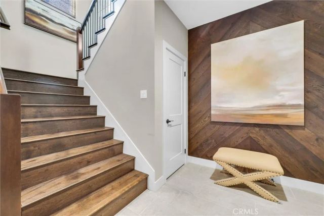 1164 Portola Oaks Dr, Lake Forest, CA 92610