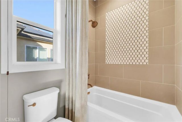 1164 Portola Oaks Dr, Lake Forest, CA 92610