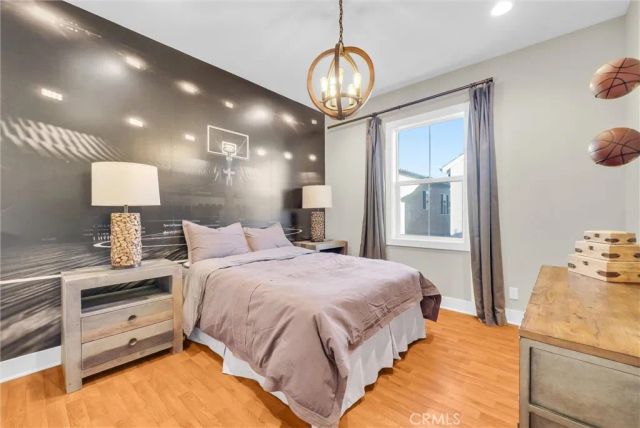 1164 Portola Oaks Dr, Lake Forest, CA 92610
